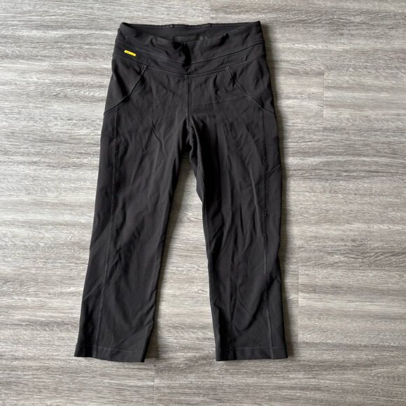 Lolë Lively Capri Tight - Women's Black - Picture 2 of 4
